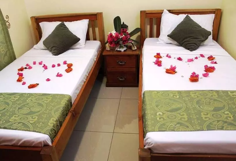 Oluwa Seun Beach Cottages