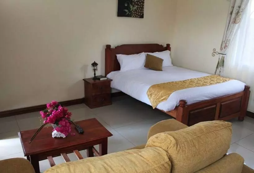 Oluwa Seun Beach Cottages