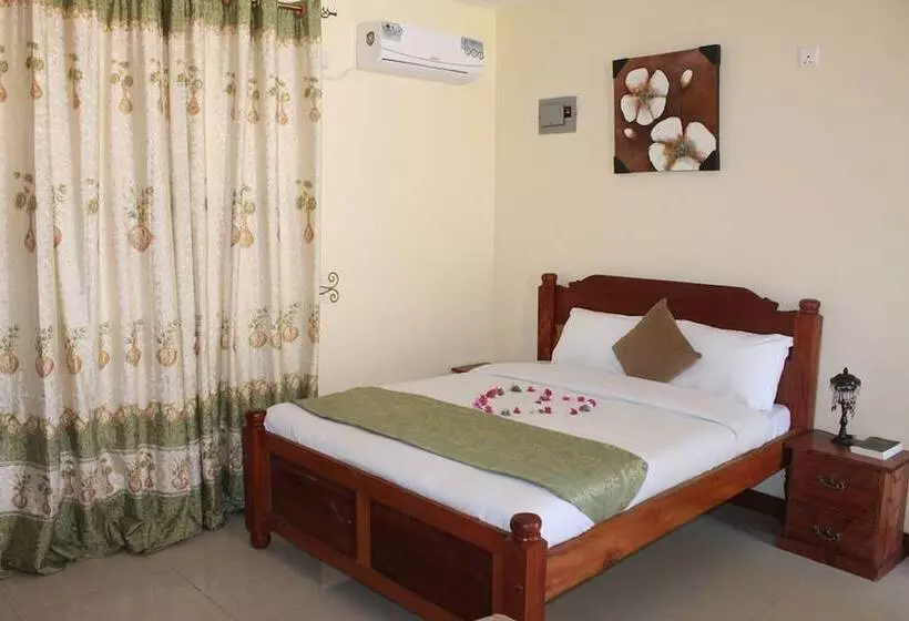 Oluwa Seun Beach Cottages