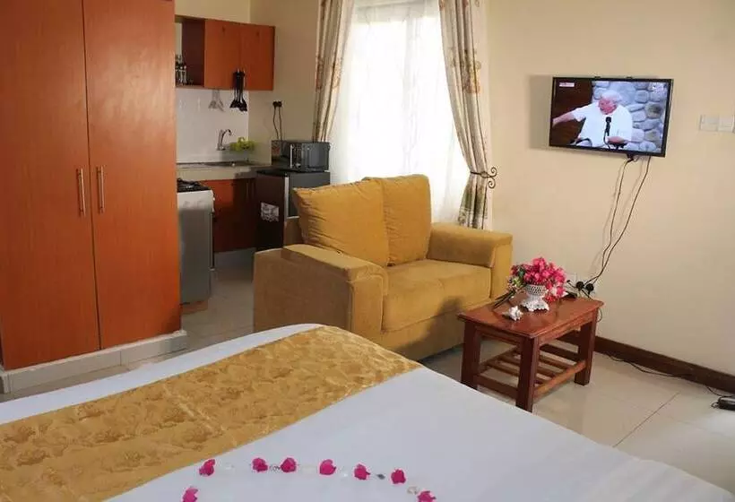 Oluwa Seun Beach Cottages