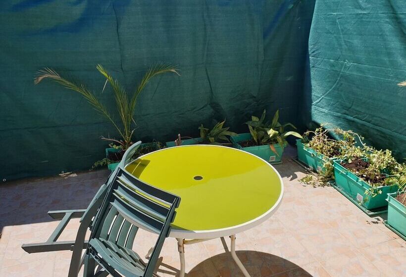 بنسيون Guest House Roki & Diva