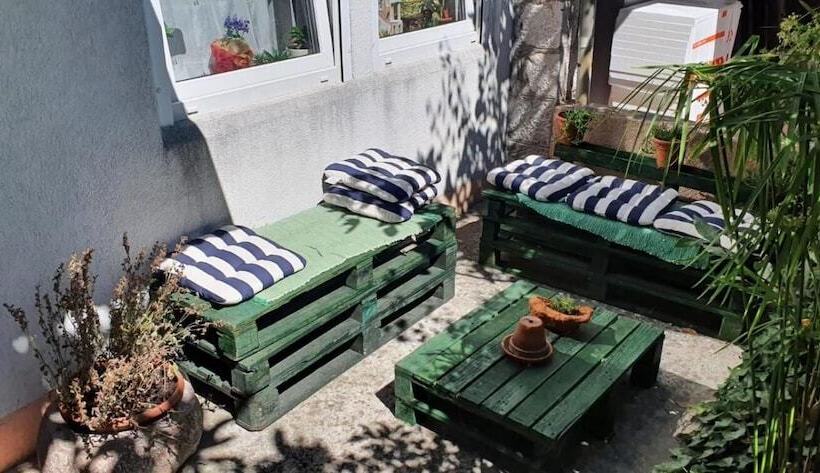 بنسيون Guest House Roki & Diva