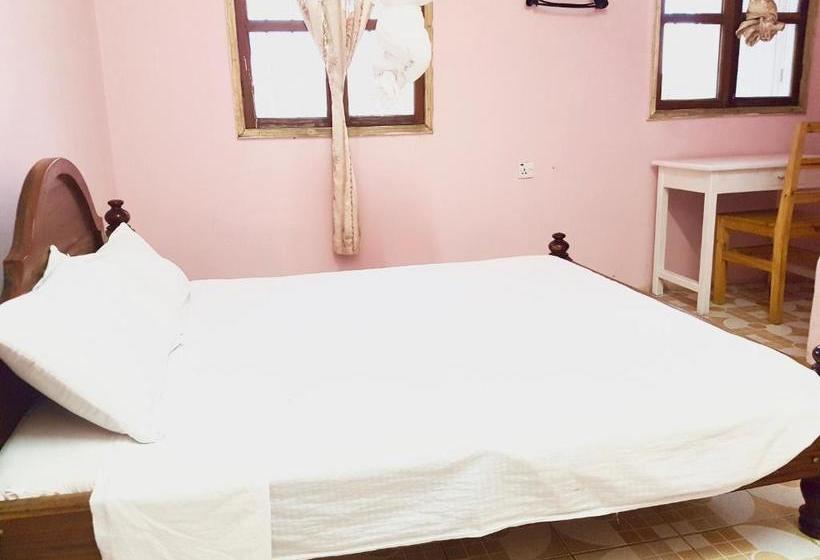 膳宿费 James' House