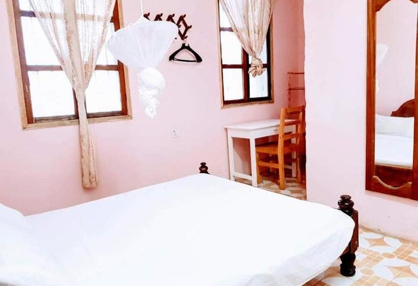 膳宿费 James' House