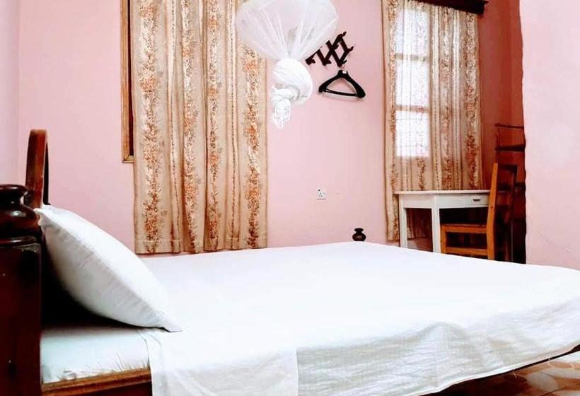 膳宿费 James' House