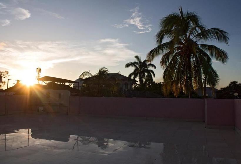 膳宿费 James' House