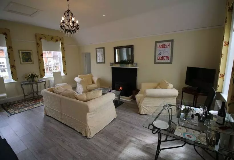 Prince Hill Holiday Cottages