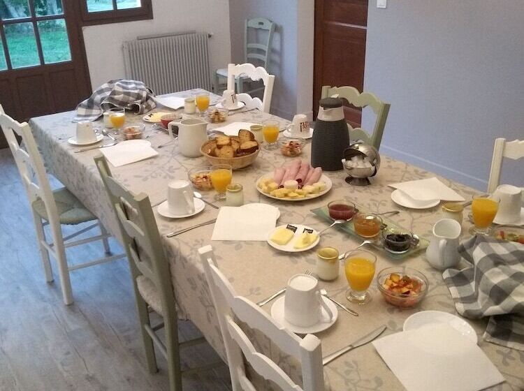 ベッドアンドブレックファースト La Maison De Pescate