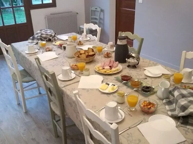 Aamiaismajoitus (B&B) La Maison De Pescate