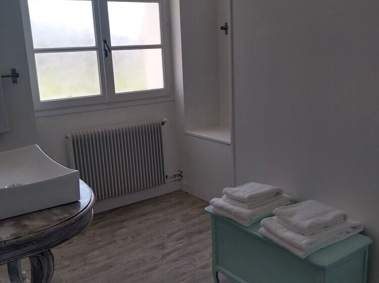 ベッドアンドブレックファースト La Maison De Pescate