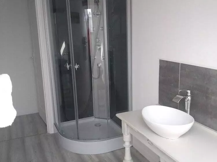 Aamiaismajoitus (B&B) La Maison De Pescate