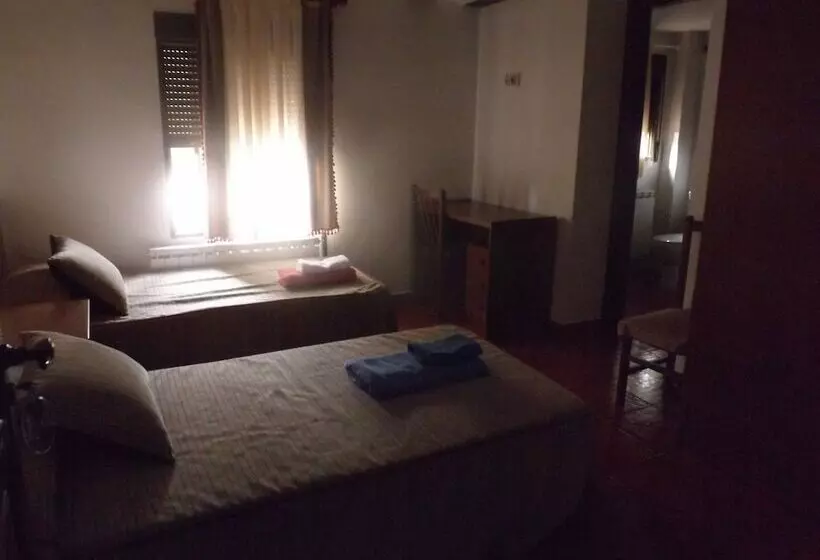 Hostelli La Barbacana