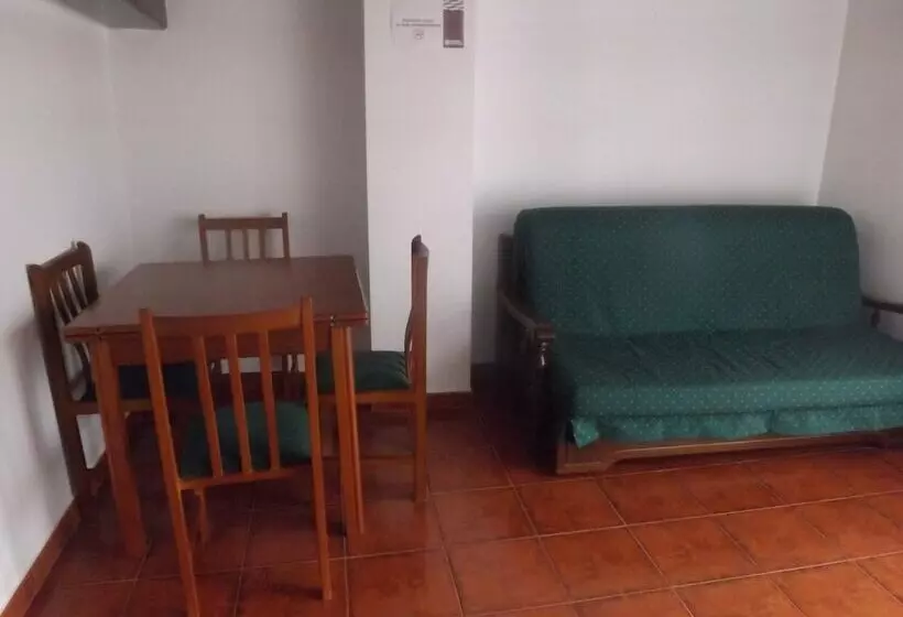 Hostelli La Barbacana