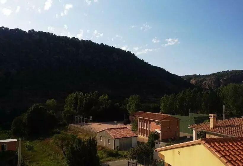 Hostelli La Barbacana