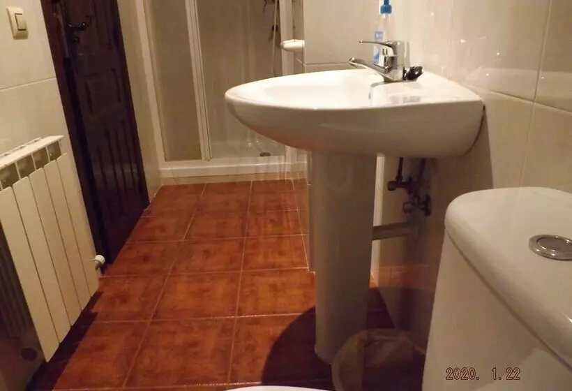 Hostelli La Barbacana