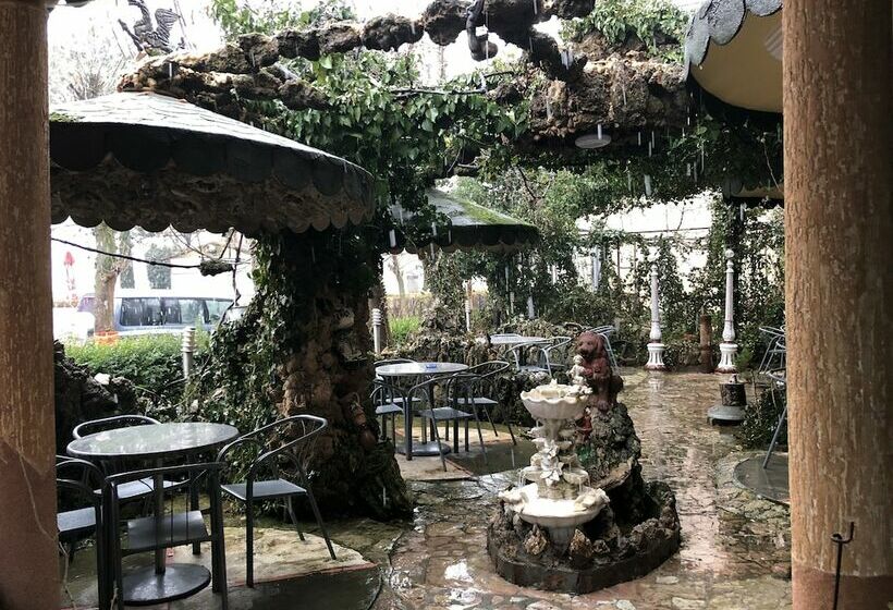 호텔 Bar Restorant Amerika