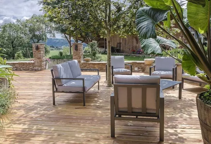 L Ecrin Du Ségala B&b