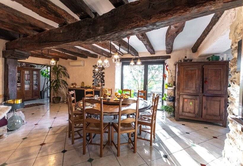 L Ecrin Du Ségala B&b