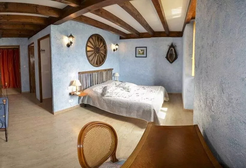 L Ecrin Du Ségala B&b