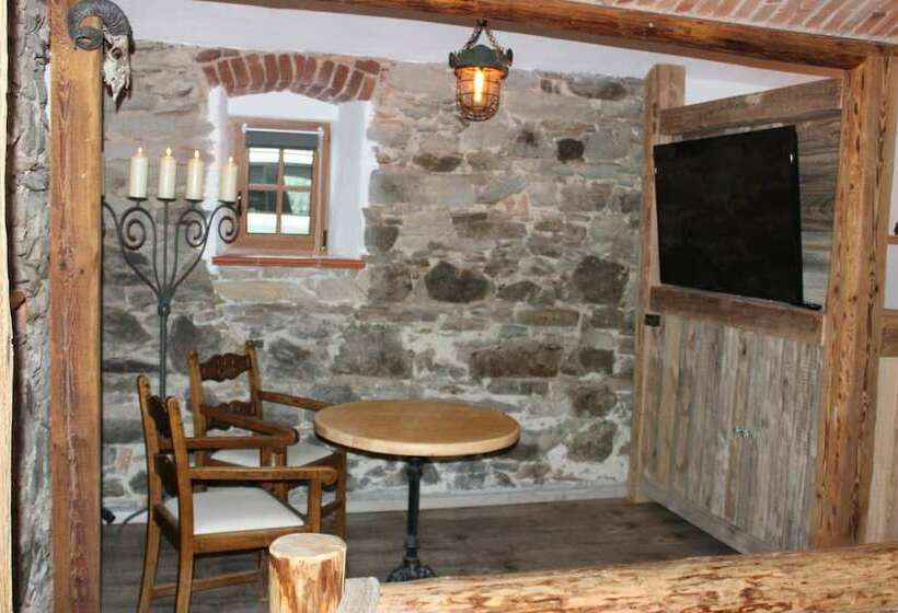 膳宿费 Tiefala's Eck