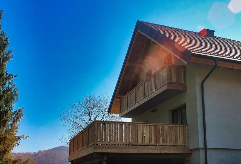 膳宿费 Tiefala's Eck