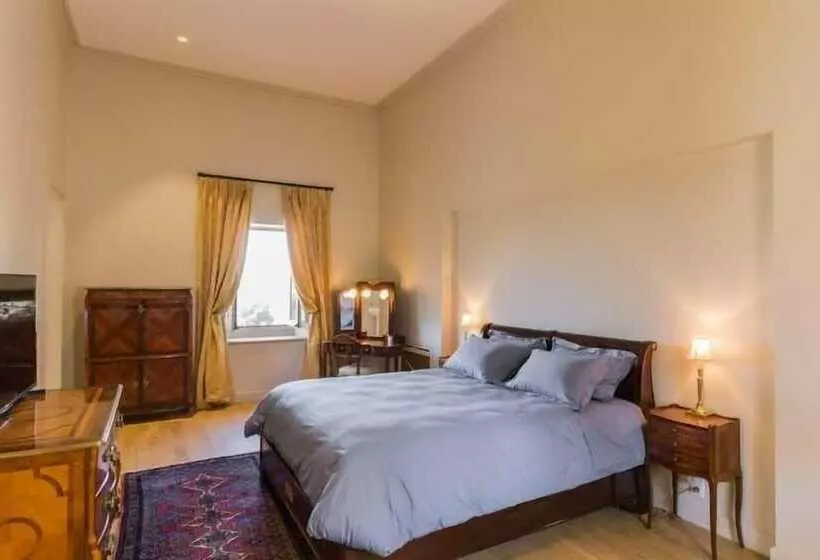 Aamiaismajoitus (B&B) Chambres D Hôtes Château Renon