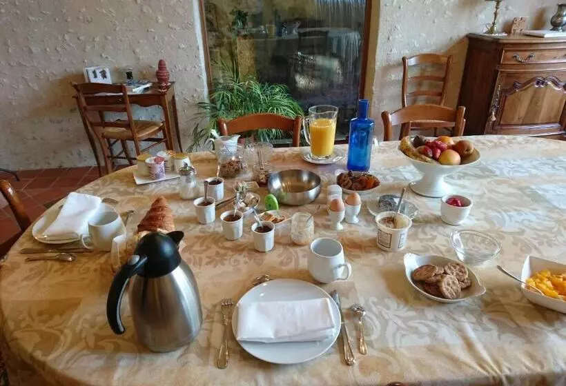 Aamiaismajoitus (B&B) Moulin Du Fief Gentil