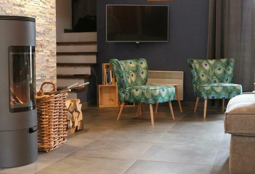 Chalet Rouge Ou Blanc