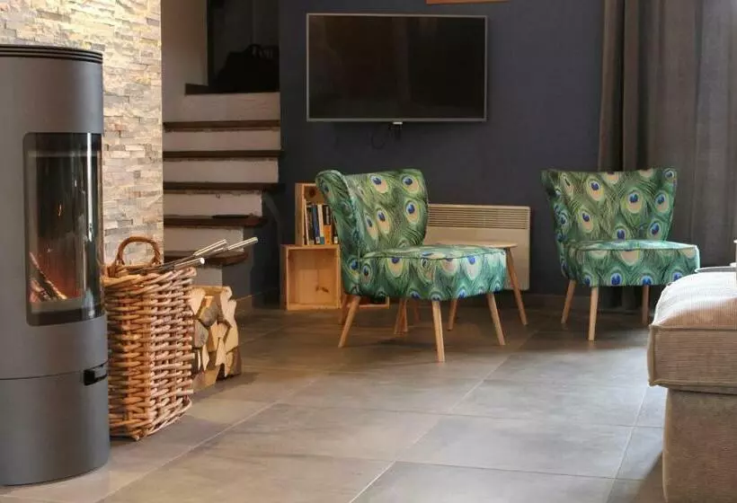 Chalet Rouge Ou Blanc