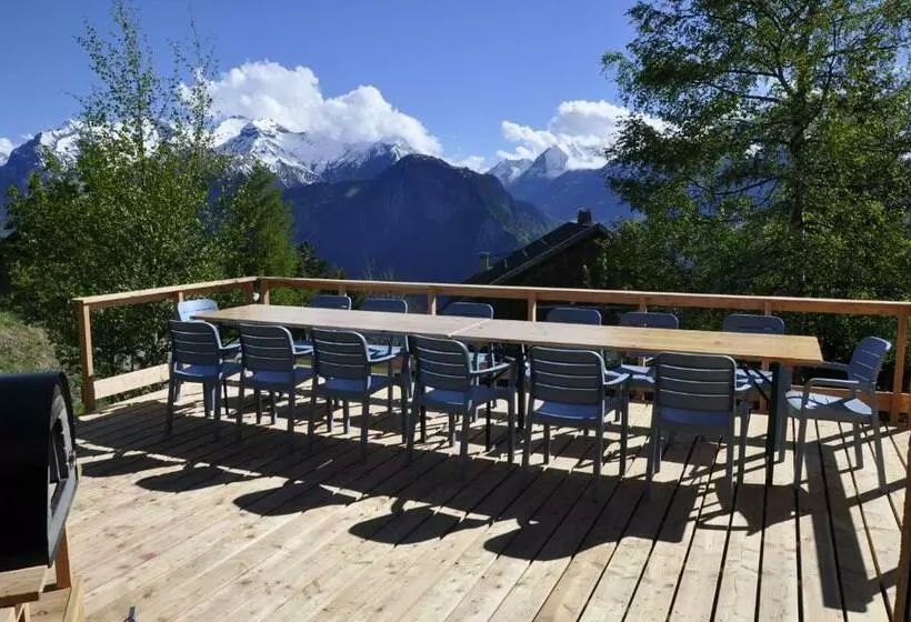 Chalet Rouge Ou Blanc