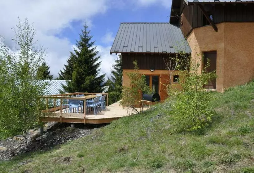 Chalet Rouge Ou Blanc