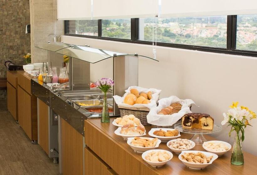 فندق Dela Inn Andradas