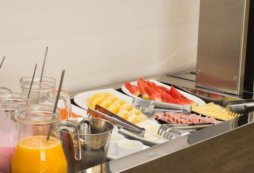 فندق Dela Inn Andradas