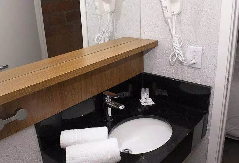 Hotelli Dela Inn Andradas