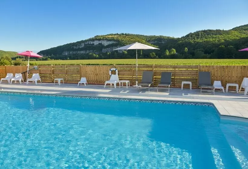 Hotelli Hôtel Les Gabarres