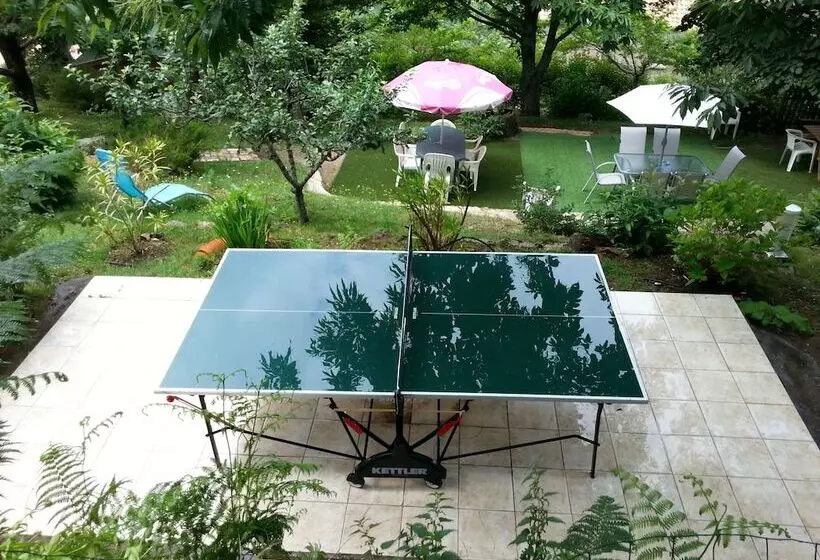 هتل Hôtel U Pozzu
