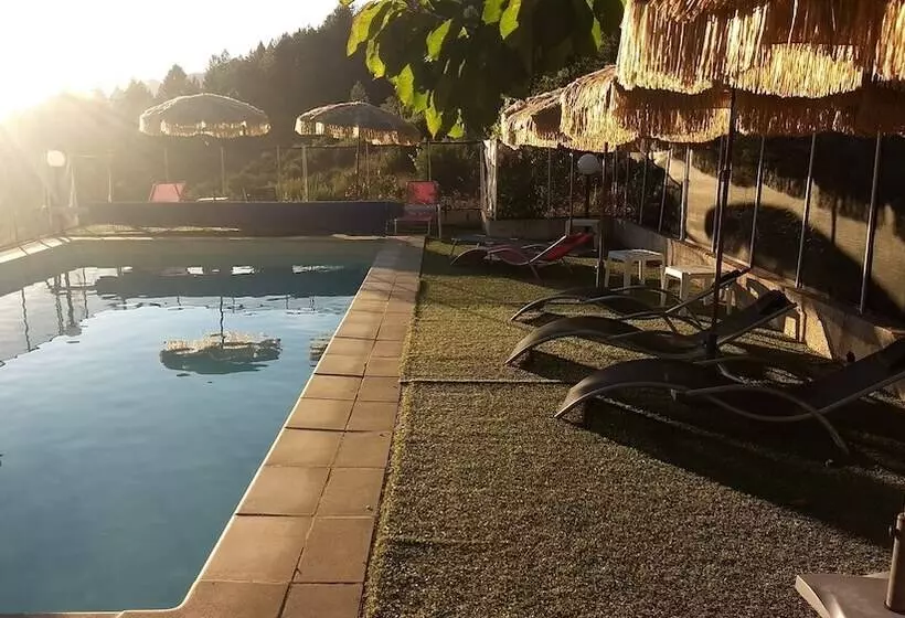 هتل Hôtel U Pozzu
