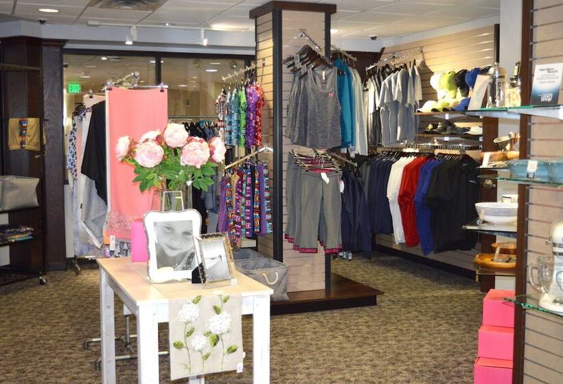 Отель Shooting Star Casino &