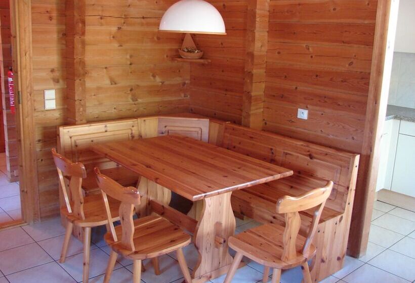 בית מלון כפרי Village Du Soleil