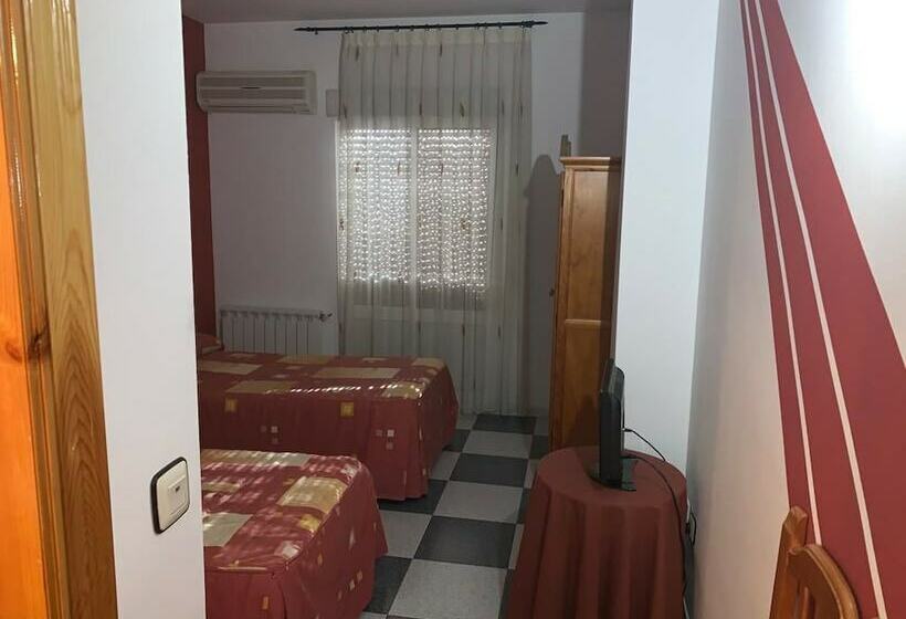 펜션 Hostel Restaurant Leyvamar