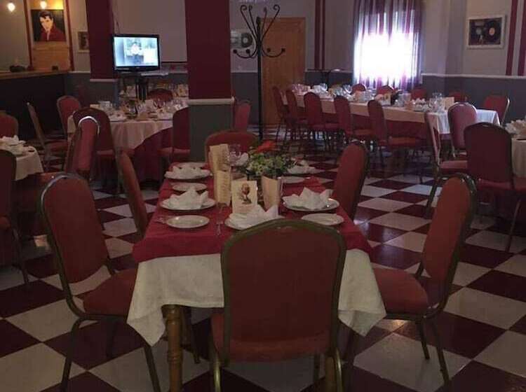 펜션 Hostel Restaurant Leyvamar