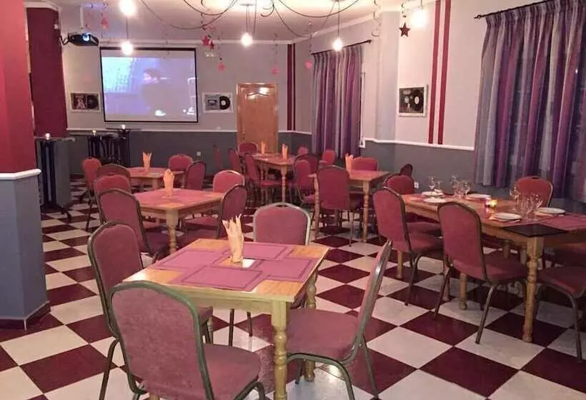 Majatalo Hostel Restaurant Leyvamar