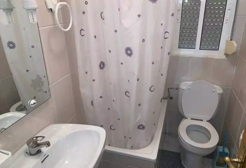 Majatalo Hostel Restaurant Leyvamar