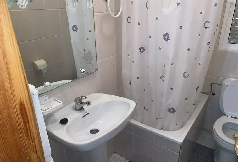 Majatalo Hostel Restaurant Leyvamar