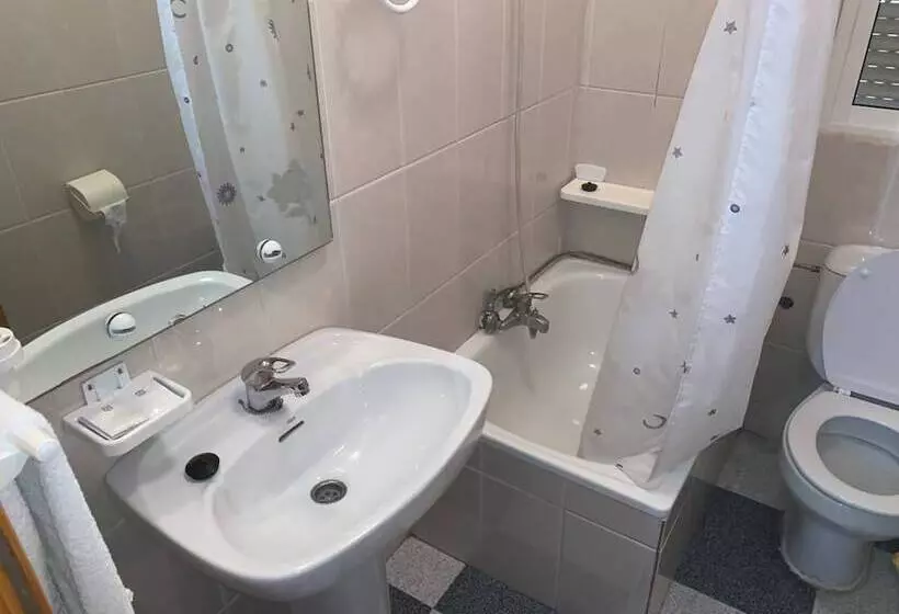 Majatalo Hostel Restaurant Leyvamar