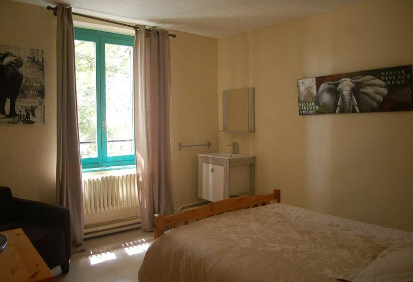 הוסטל Centre De Vacances Les Sylvageois