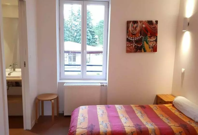 ユースホステル Centre De Vacances Les Sylvageois
