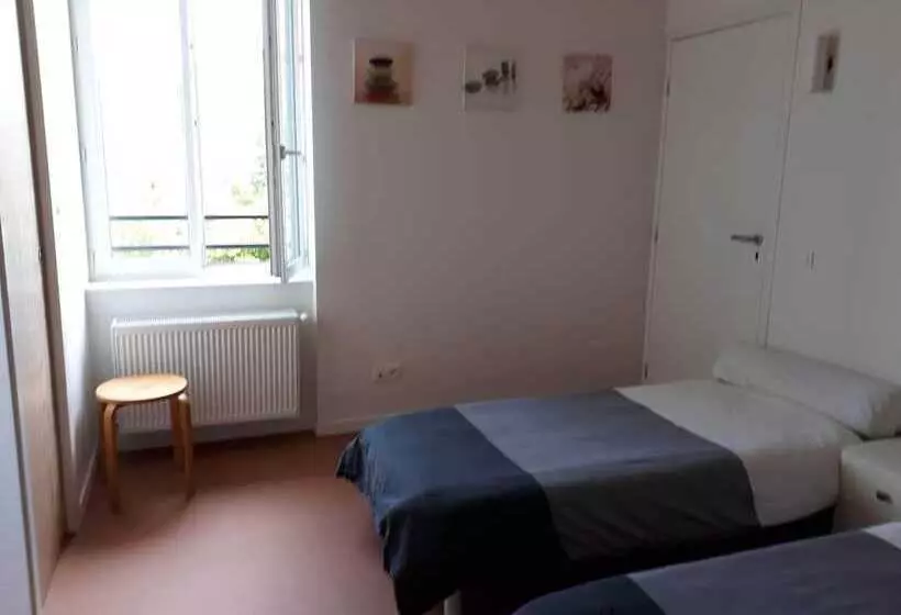 ユースホステル Centre De Vacances Les Sylvageois