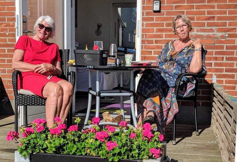 Общежитие Harbour Sleep