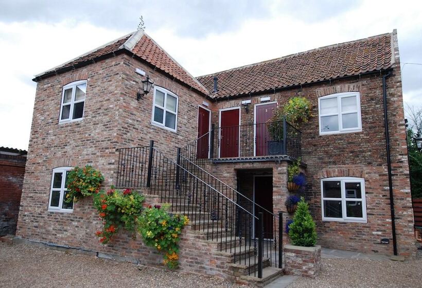 Bed and Breakfast Home Farm & Lodge